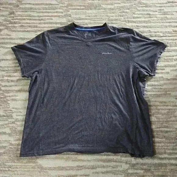 V-neck Tee - Picture 2 of 7